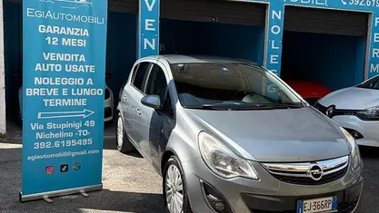 Usata Opel Corsa Edition 75 CV (55 kW) 2011 Utilitaria
