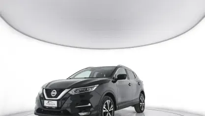 Usata Nissan Qashqai N-Connecta 116 CV (85 kW) 2020 Nero SUV