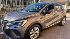 Grigio scuro mett Usata 2021 Renault Captur Intens SUV | 17.000 € (Buon prezzo)