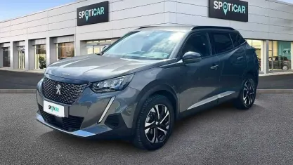 Usata Peugeot 2008 Allure 110 CV (80 kW) 2022 Grigio SUV