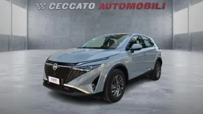 Usata Nissan Qashqai Acenta 140 CV (102 kW) 2025 Grigio SUV