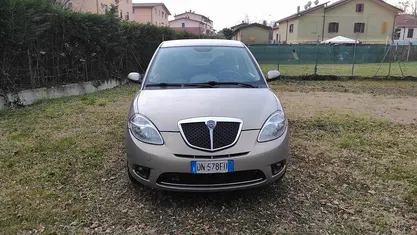 Usata 2008 Lancia Ypsilon Due volumi | 2500 € (Buon prezzo)