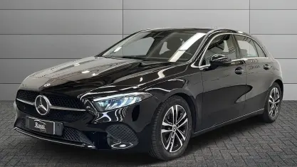 Usata Mercedes A180 Advanced 116 CV (85 kW) 2023 Nero Berlina