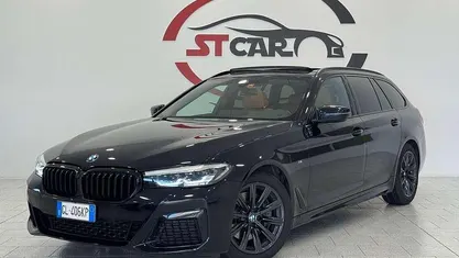 Usata BMW 530 M Sport 249 CV (183 kW) 2022 Blu/azzurro Station wagon