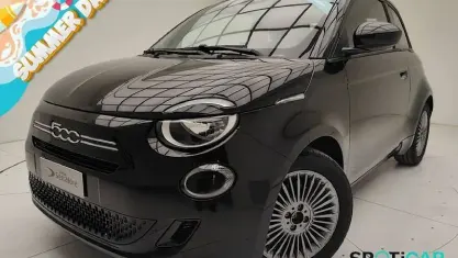 Nuova Fiat 500 Icon 65 CV (47 kW) 2026 Nero Berlina