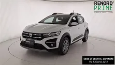Bianca Usata 2022 Dacia Sandero Comfort Due volumi | 13.400 € (Buon prezzo)