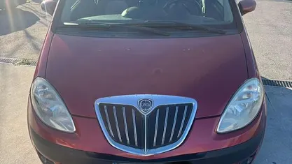 Usata Lancia Musa 69 CV (50 kW) 2004 Monovolume