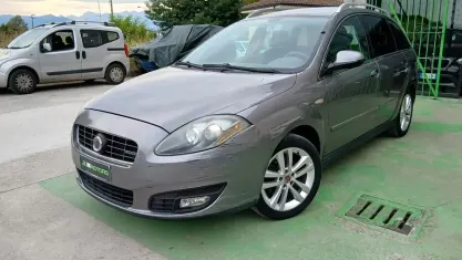 Usata Fiat Croma 150 CV (110 kW) 2009 Grigio Station wagon