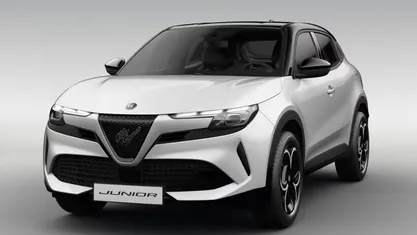 Nuova Alfa Romeo GT Junior Edizione Speciale 145 CV (106 kW) 2025 Bianco Pick-up