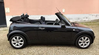 Usata Mini Cooper Cabriolet 116 CV (85 kW) 2008 Cabrio