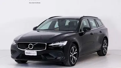 Usata Volvo V60 Core 163 CV (119 kW) 2023 Nero Station wagon