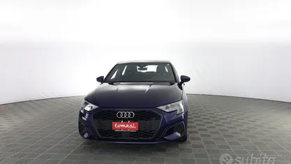 Usata Audi A3 116 CV (85 kW) 2022 Blu navarra Berlina