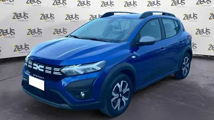 Usata Dacia Sandero Expression 101 CV (74 kW) 2023 Blu Utilitaria