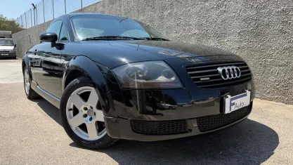 Usata Audi TT 179 CV (131 kW) 2000 Nero Coupé