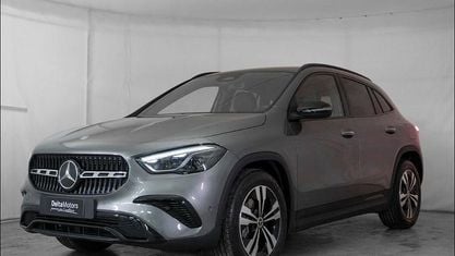 Nieuw Mercedes GLA180 Advanced Plus 116 PK (85 kW) 2026 Zwart SUV