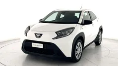 Usata 2023 Toyota Aygo Active Due volumi | 13.800 € (Buon prezzo)
