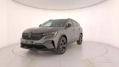 Grigio scuro metalli Usata 2023 Renault Espace Esprit Alpine Monovolume | 36.500 € (Buon prezzo)