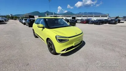 Nuova DongFeng Box 69 kW (95 CV) 2026 Giallo Utilitaria