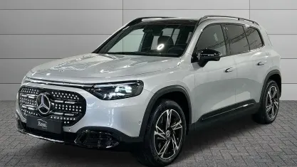 Nuova Mercedes GLB250 200 kW (272 CV) 2026 Nero SUV