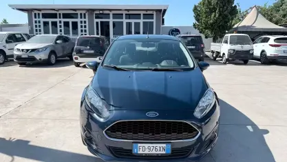 Usata Ford Fiesta 95 CV (69 kW) 2016 Bluazzurro Utilitaria