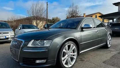 Usata Audi A8 450 CV (330 kW) 2008 Grigio Berlina