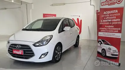 Usata Hyundai ix20 Xpossible 124 CV (91 kW) 2017 Bianco Utilitaria