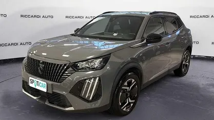 Usata Peugeot 2008 Allure 101 CV (74 kW) 2024 SUV
