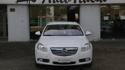 Usata Opel Insignia 160 CV (117 kW) 2012 Bianco Berlina