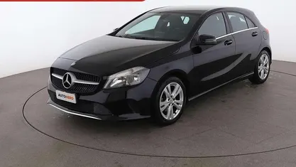 Usata Mercedes A180 110 CV (80 kW) 2016 Berlina