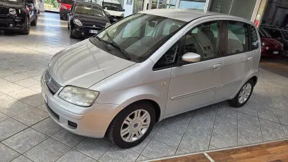 Usata Fiat Idea Dynamic 90 CV (66 kW) 2006 Grigio Monovolume