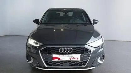 Käytetty Audi A3 Sportback Advanced 150 HP (110 kW) 2024 Harmaa Viistoperä