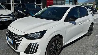 Bianco Nuova 2025 Peugeot 208 Allure Due volumi | 20.900 € (Buon prezzo)