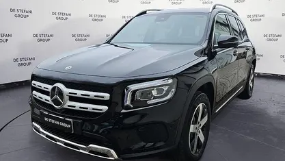 Usata Mercedes GLB200 150 CV (110 kW) 2022 Nero SUV