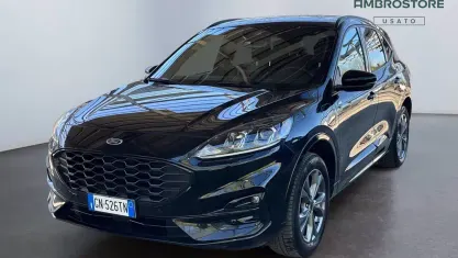 Usata Ford Kuga ST-Line 225 CV (165 kW) 2023 Agate black SUV