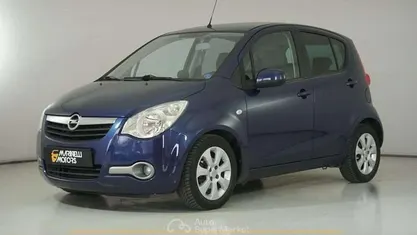 Usata Opel Agila Enjoy 65 CV (47 kW) 2009 Blu Utilitaria