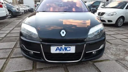 Usata Renault Laguna III 150 CV (110 kW) 2010 Nero Station wagon