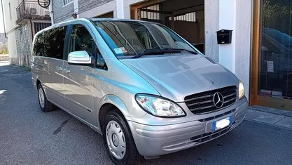 Usata Mercedes Viano 150 CV (110 kW) 2010 Monovolume