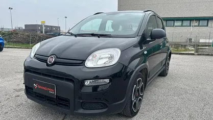 Usata Fiat Panda City Life 69 CV (50 kW) 2022 Nero Utilitaria