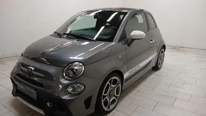 Grigio Usata 2021 Abarth 595 Turismo Due volumi | 18.990 € (Buon prezzo)