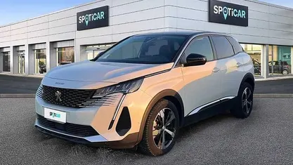 Usata Peugeot 3008 Allure 131 CV (96 kW) 2022 Bianco madreperla SUV