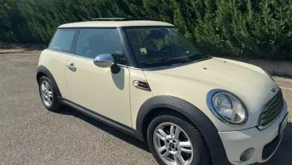 Usata Mini ONE 75 CV (55 kW) 2011 Bianco Utilitaria