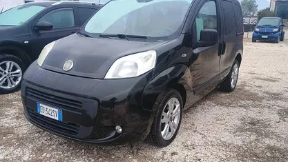 Usata 2010 Fiat Qubo Trekking Monovolume | 5000 € (Buon prezzo)