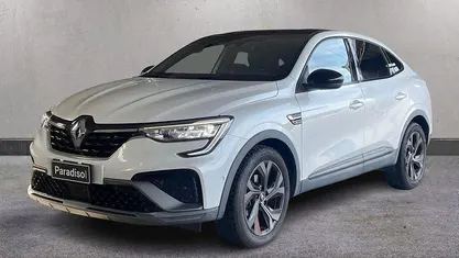 Grigio Usata 2022 Renault Arkana Engineered SUV | 18.700 € (Buon prezzo)
