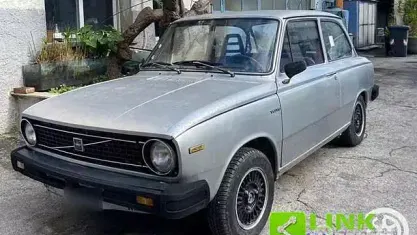 Usata Volvo 66 48 CV (35 kW) 1980 Grigio Berlina