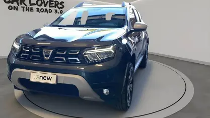 Usata Dacia Duster Prestige 101 CV (74 kW) 2022 Kna grigio cometa met SUV