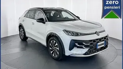 Nuova VW T-Roc Life 150 CV (110 kW) 2026 Bianco/nero SUV