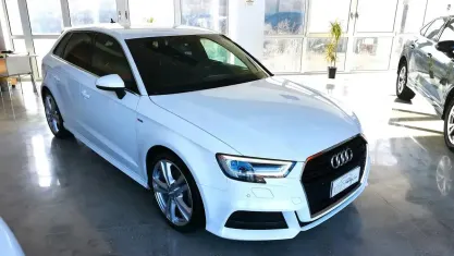 Usata Audi A3 S-Line 116 CV (85 kW) 2020 Bianco Berlina