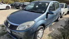 Blu/azzurro Usata 2010 Dacia Sandero Ambiance Due volumi | 1899 € (Buon prezzo)