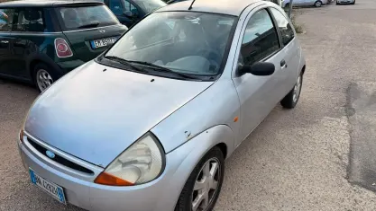 Usata Ford Ka 60 CV (44 kW) 2000 Grigio Utilitaria