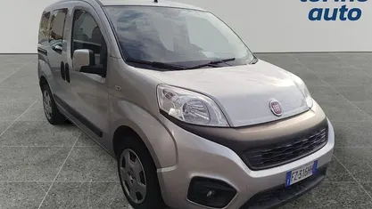Grigio Usata 2019 Fiat Qubo Lounge Monovolume | 8900 € (Buon prezzo)